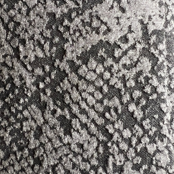 Anne Taylor Ruched Snakeskin Pattern Dress size 6 - Picture 8 of 15